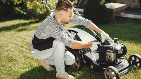 How Lithium Batteries Boost Lawn Mower Efficiency
