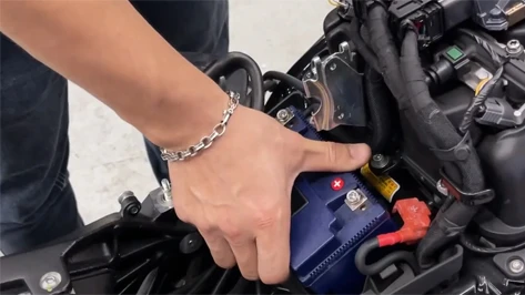 How to Safely Charge Lithium Batteries for Power and Utility Vehicles