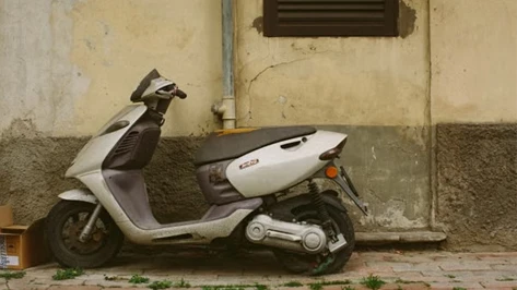 How Vibration and Rough Terrain Affect Lithium Batteries for Powersports Battery Life